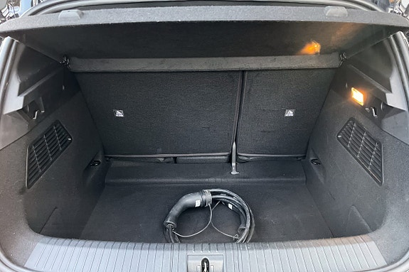 Veldig romslig bagasjerom på hele 440 liter