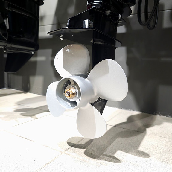 Mercury F 15 ELPT EFI Pro Kicker - Presisjonsstyrt Dorging 12 of 13