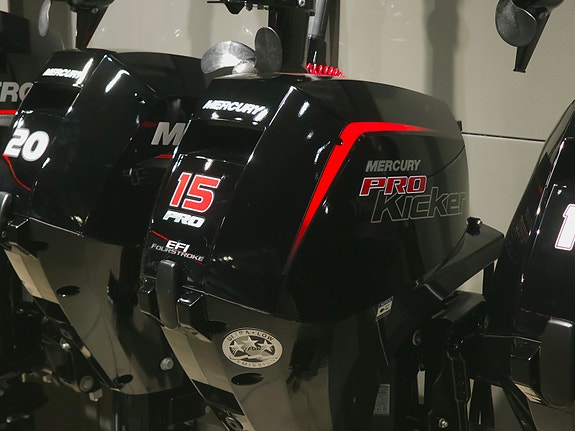 Mercury F 15 ELPT EFI Pro Kicker - Presisjonsstyrt Dorging 9 of 13