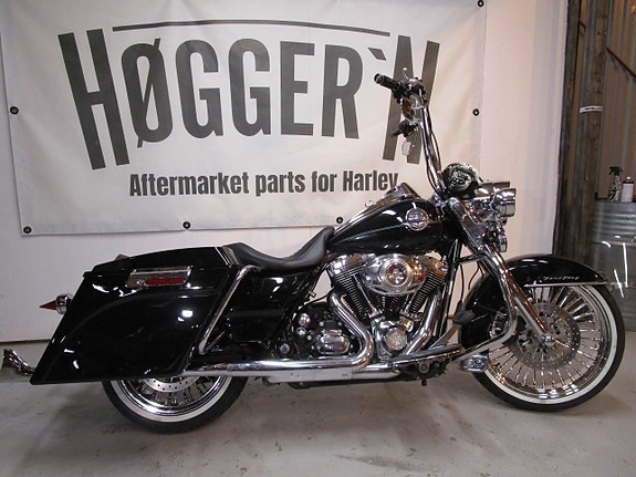 Harley-Davidson FLHRC Road King Classic cholo