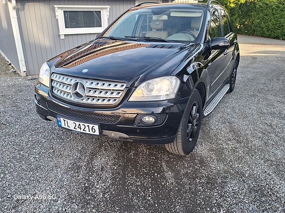 Mercedes-Benz ML280 4 of 30