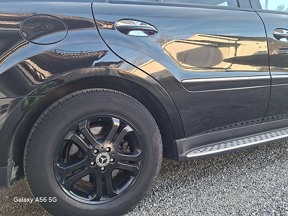 Mercedes-Benz ML280 12 of 30