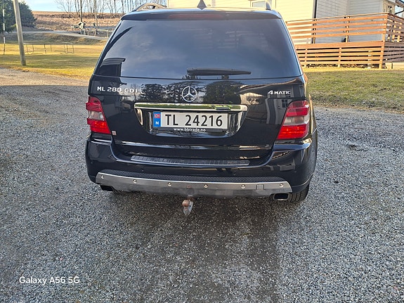 Mercedes-Benz ML280 14 of 30
