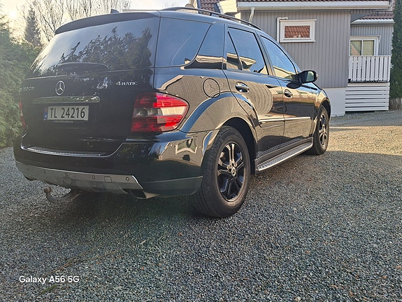 Mercedes-Benz ML280 6 of 30