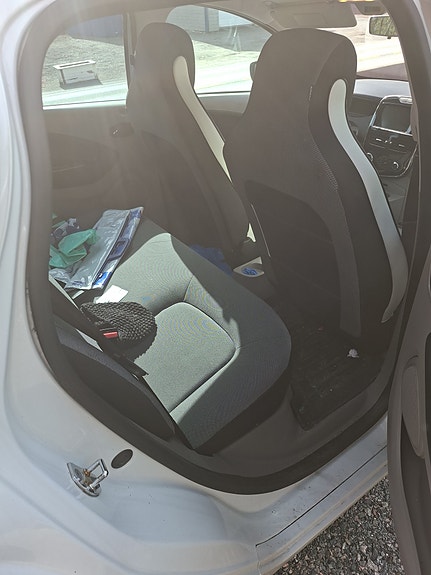 Renault Zoe 10 of 12