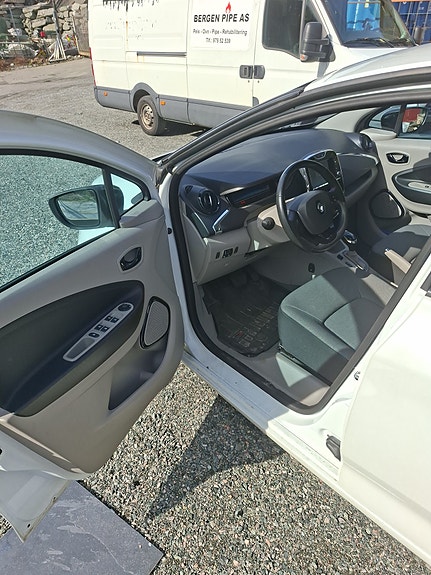 Renault Zoe 8 of 12