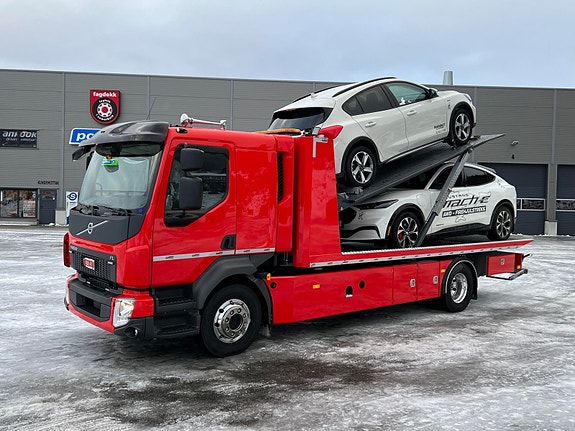 Volvo FL 320 hk 16 t facelift rød med De Groot 3 laster. Bilen er leveringsklar! 15 of 30