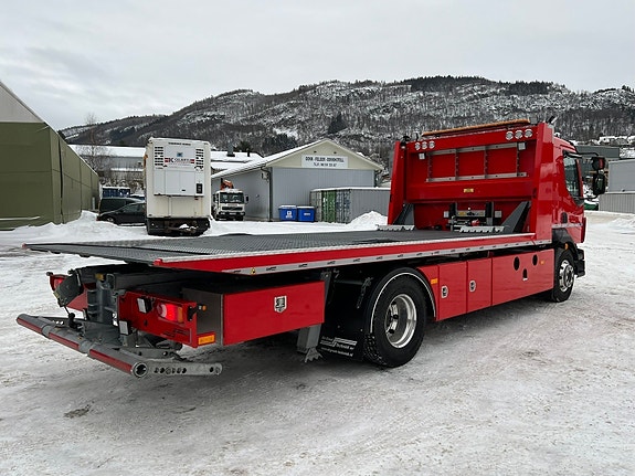Volvo FL 320 hk 16 t facelift rød med De Groot 3 laster. Bilen er leveringsklar! 5 of 30