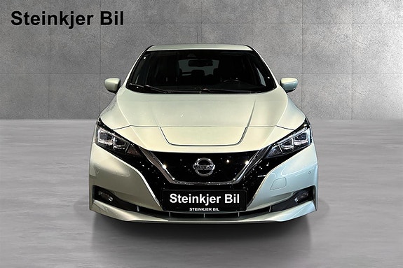 Nissan Leaf 6 of 15