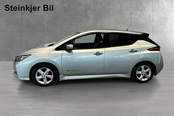 Nissan Leaf 2 of 5