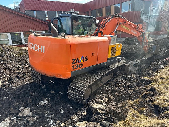 Hitachi ZX130-5B gravemaskin, ENGCON TILTROTATOR, boretårn, 3 skuffer 3 of 5