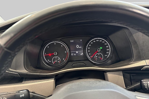 Volkswagen Transporter 12 hos Sommerseth