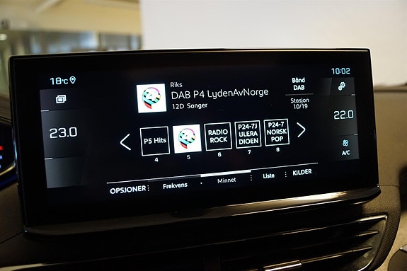 Peugeot 5008 17 of 30