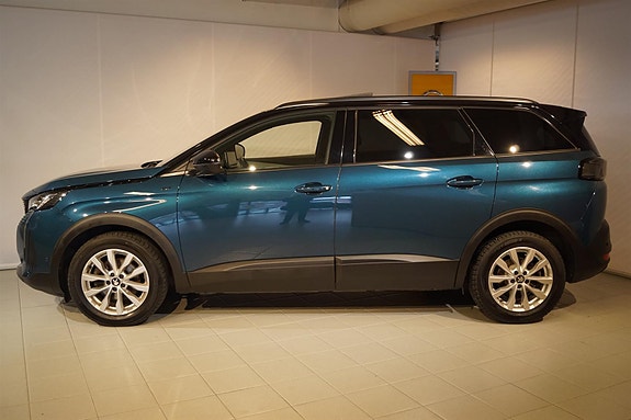 Peugeot 5008 3 of 30
