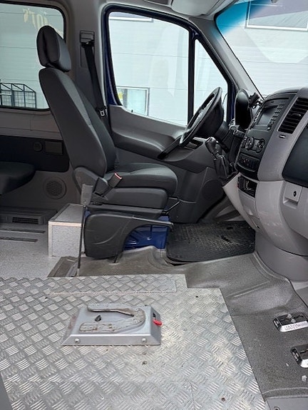 Volkswagen Crafter 7 of 13