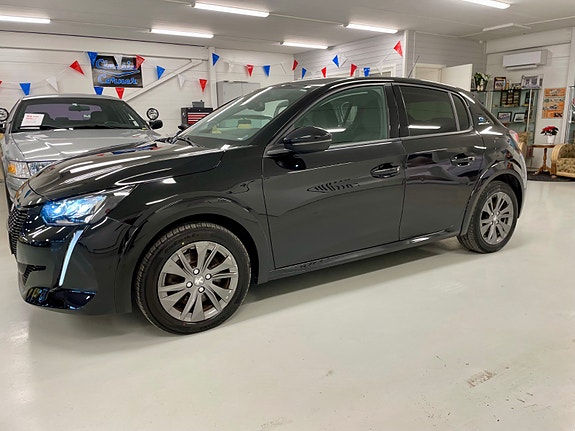 Peugeot 208 9 of 30