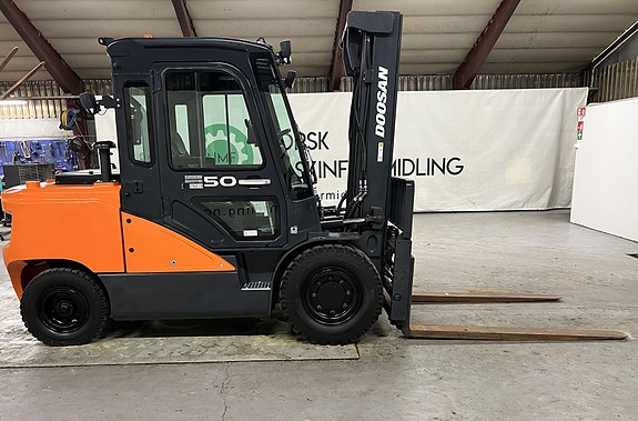 Doosan D50SC-7 # Tar Innbytte # Kan Leies # 5 of 5