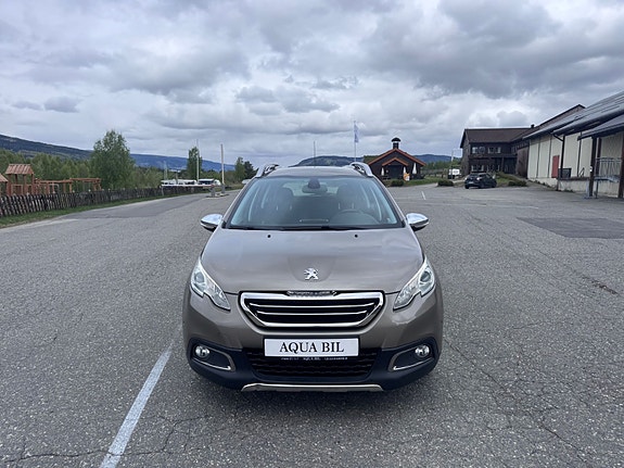 Peugeot 2008 3 of 5