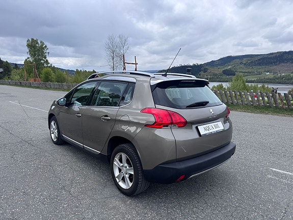 Peugeot 2008 7 of 17