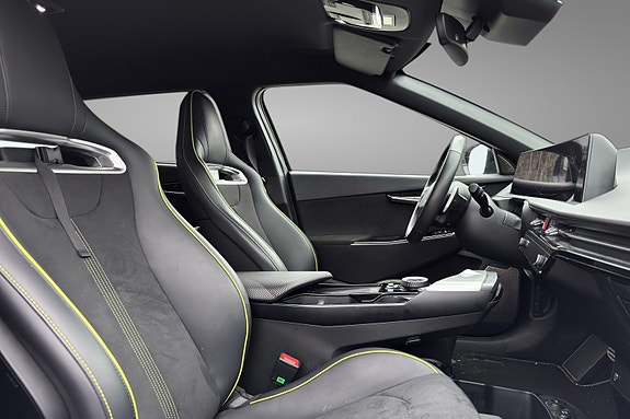 Kia EV6 11 of 18