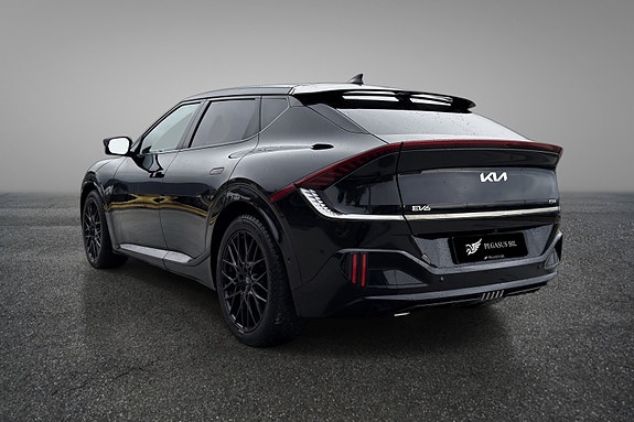 Kia EV6 7 of 18