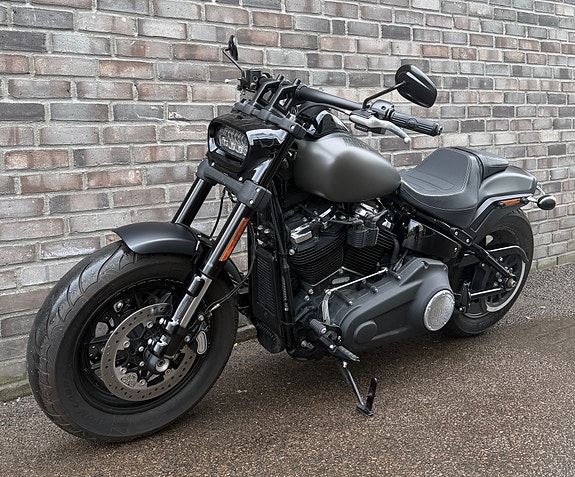 Harley-Davidson FXFBS Fat Bob 114 13 of 16