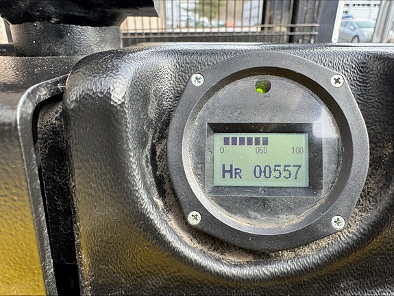 Hyster P2.0SD INITIAL LIFT  65981 6 of 8