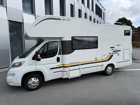 Fiat Adria Sun Living. 6 seter/6 senger. AC / solceller - TIL LEIE 8 of 30
