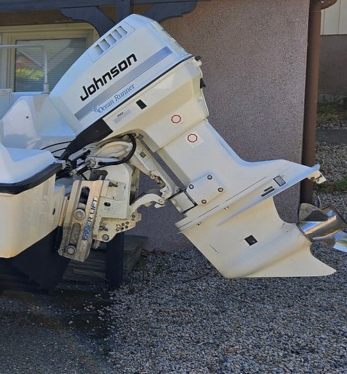 Johnson 115 hk Ocean Runner , 1997mod. med kabler og kontrollboks Selges. 4 of 7
