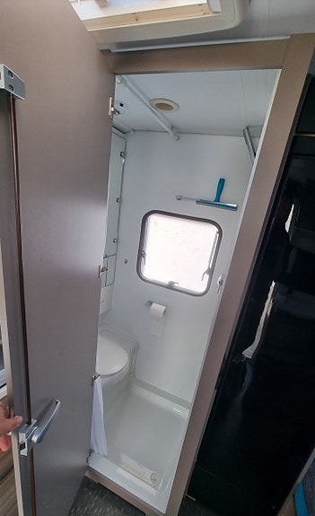 Adria Altea 4four 362XH // Tempo 100 // Mower // testet 19 of 24