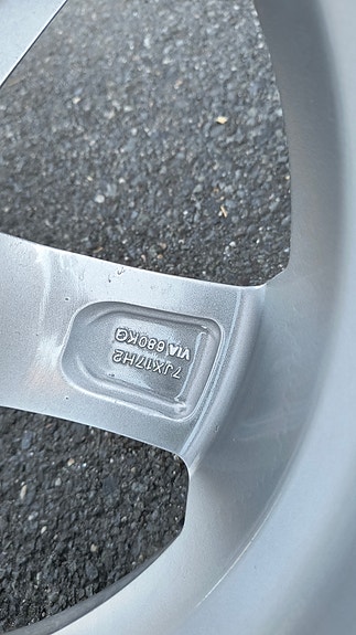 Product image 8 of 9
