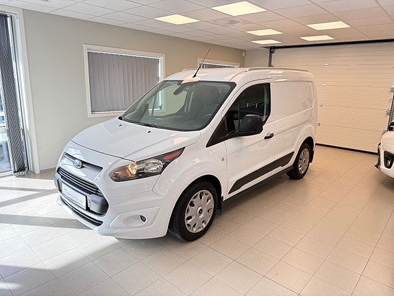 Ford Transit Connect 3 of 24