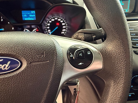 Ford Transit Connect 14 of 24