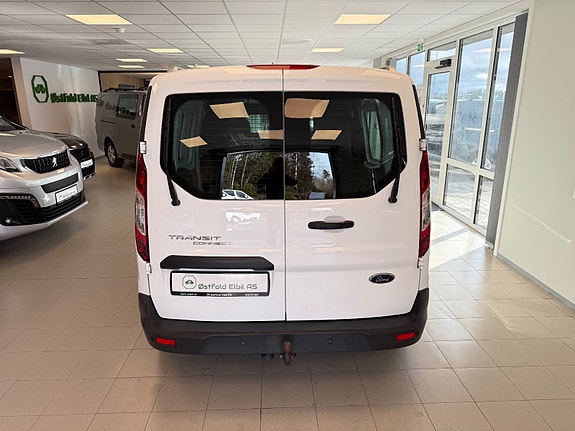Ford Transit Connect 17 of 24