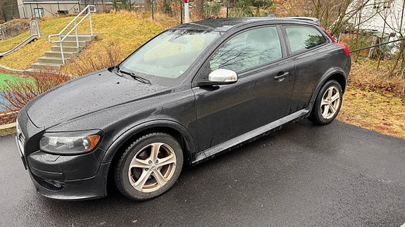 Volvo C30 2 of 5