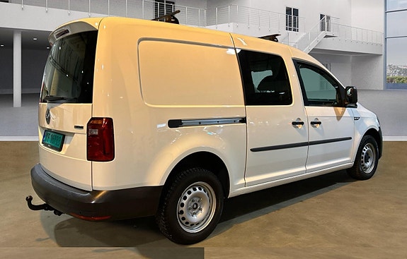 Volkswagen Caddy Maxi 2 of 19