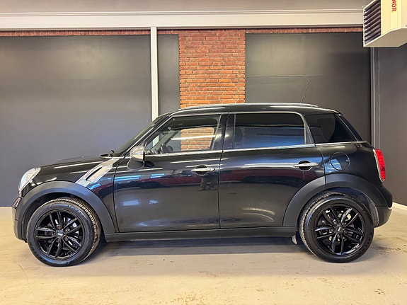 MINI Countryman One D 4 of 5