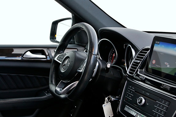 Mercedes-Benz GLS350 d 21 of 30