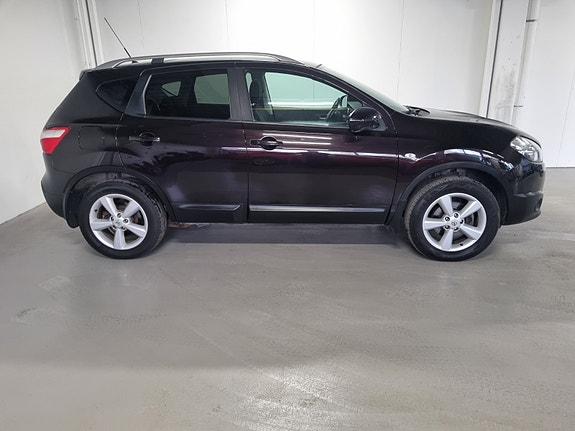 Nissan Qashqai 3 of 5