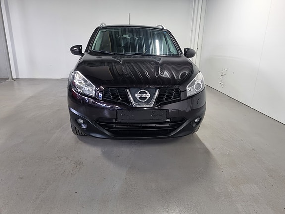 Nissan Qashqai 4 of 5