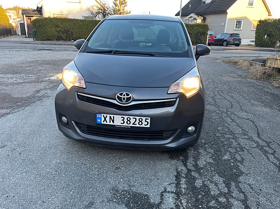 Toyota Verso-S