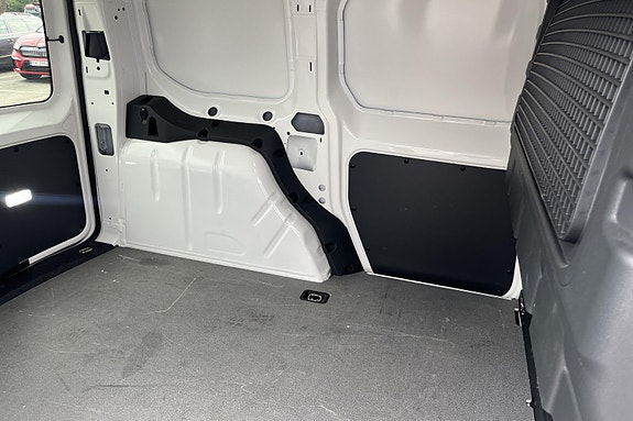 Volkswagen Caddy 6 of 10