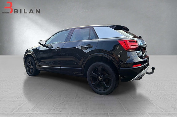 Audi Q2 7 of 30