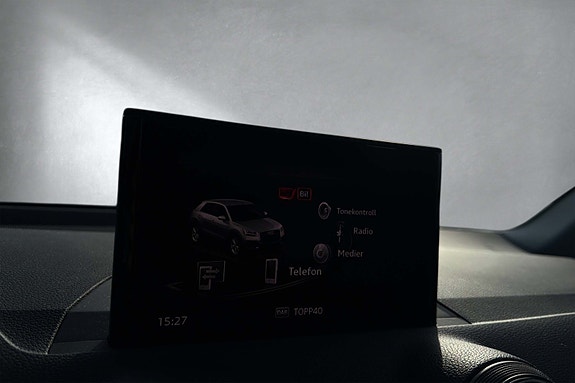 Audi Q2 25 of 30