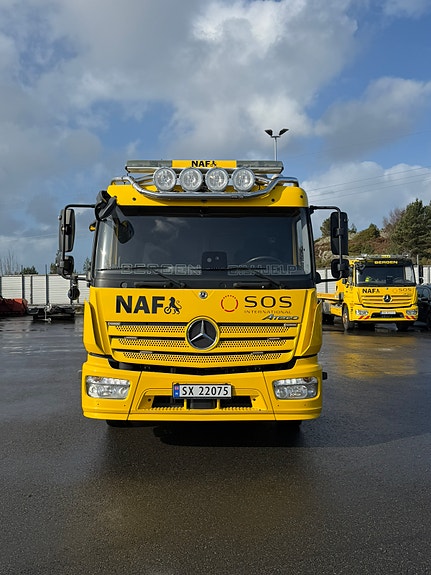 Mercedes-Benz Atego 1223 2 of 5