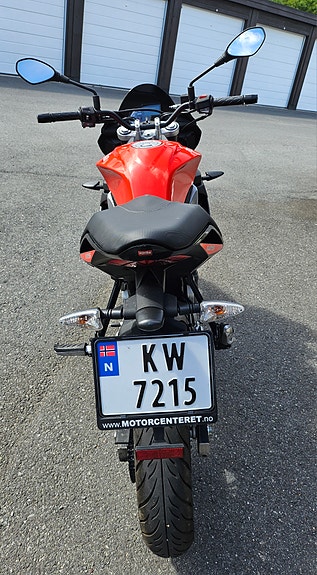 Aprilia RS 125 Tuono 6 of 11