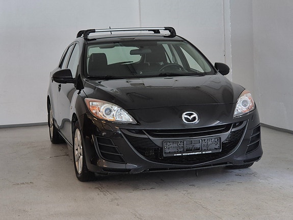 Mazda 3 2 of 5