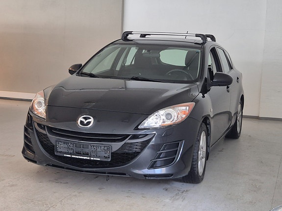 Mazda 3 3 of 5