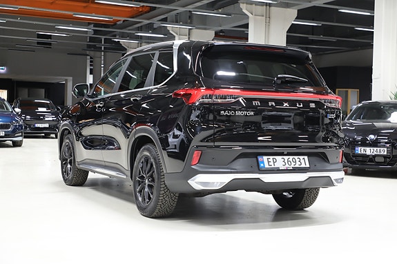Maxus Euniq 6 5 of 5