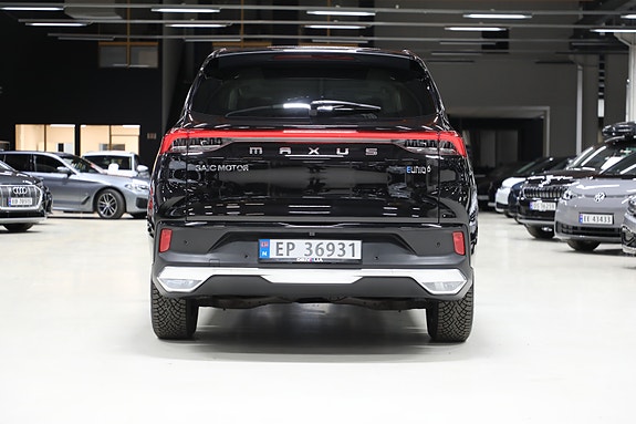 Maxus Euniq 6 7 of 30